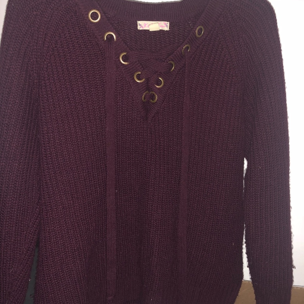Sweatshirt